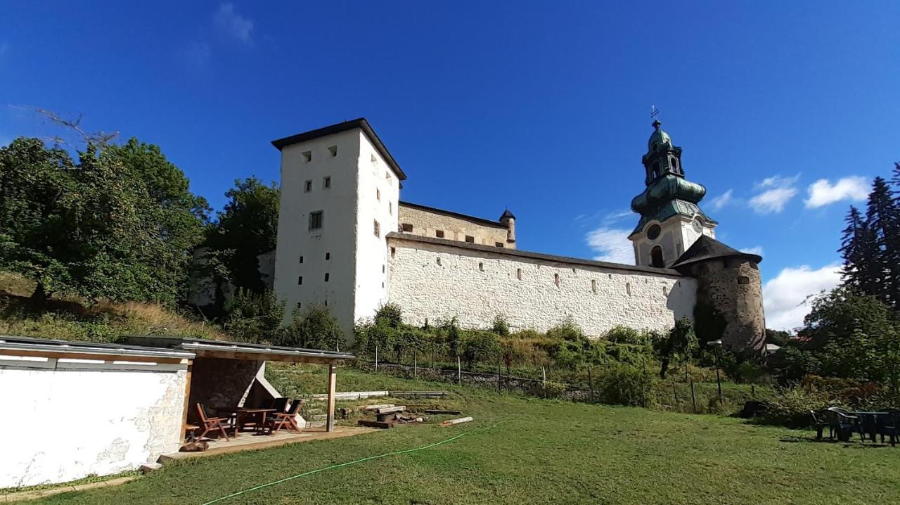 Hostel Skautsky Dom Banská Štiavnica Dış mekan fotoğraf