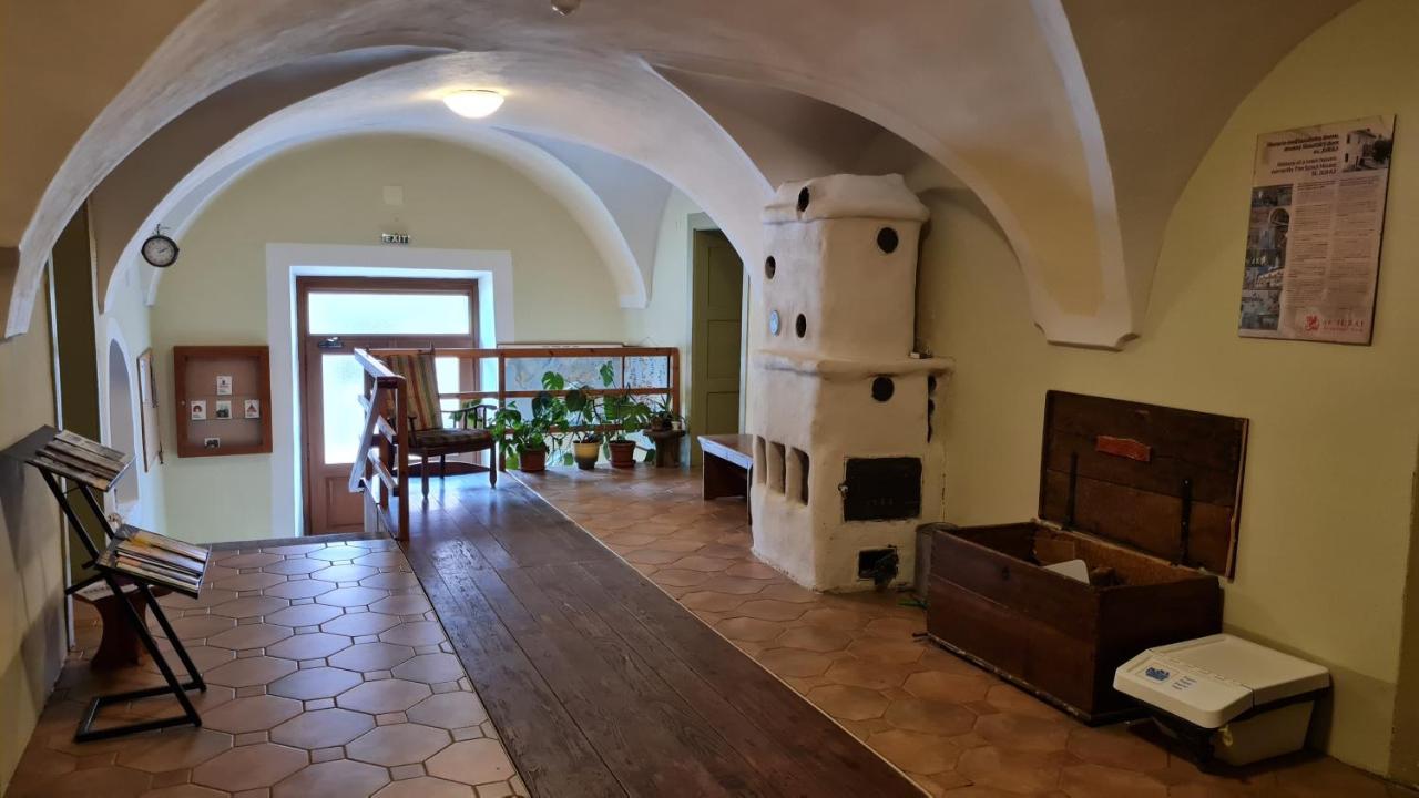 Hostel Skautsky Dom Banská Štiavnica Dış mekan fotoğraf